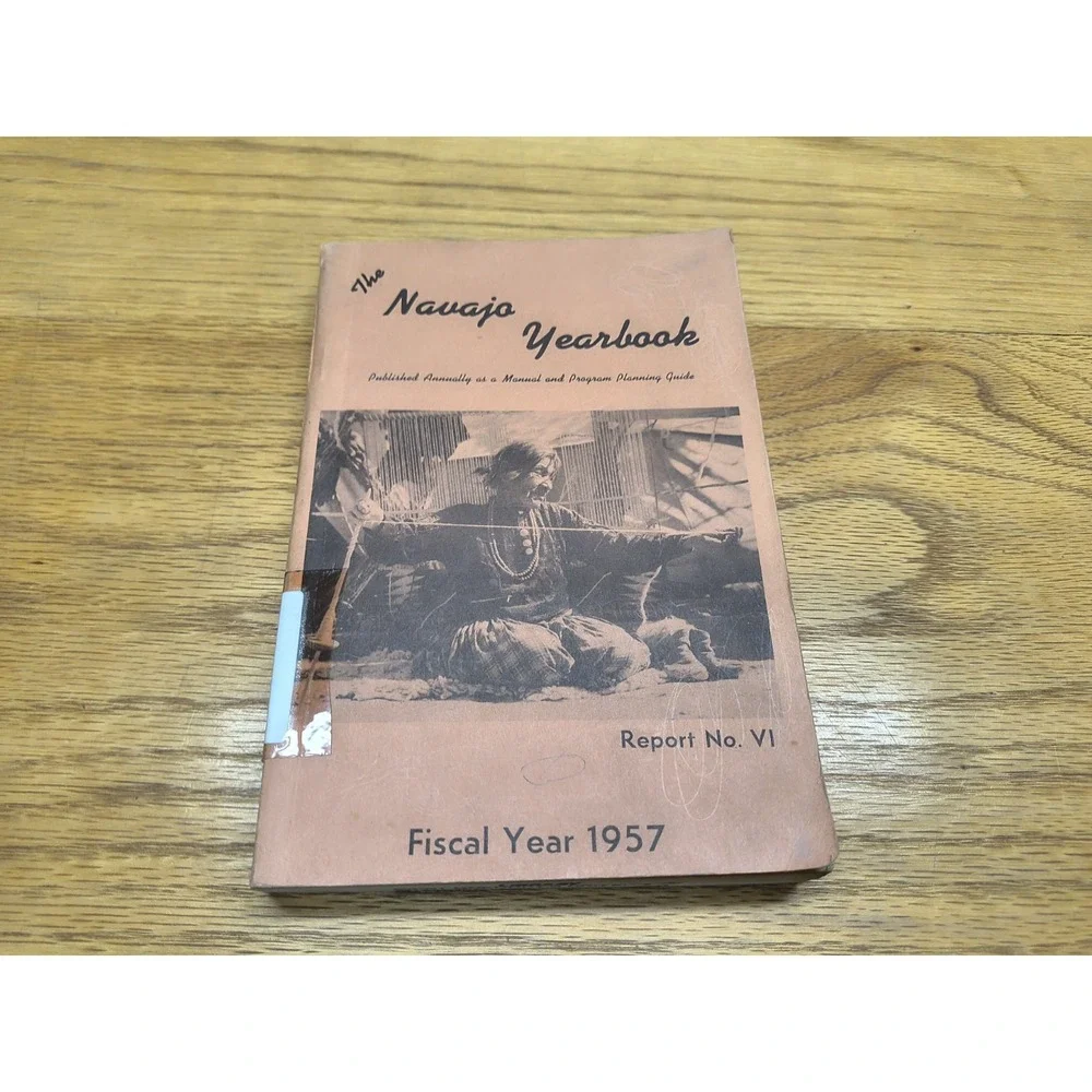 The‎ Navajo Yearbook Fiscal Year 1957 pb Indian Native American history